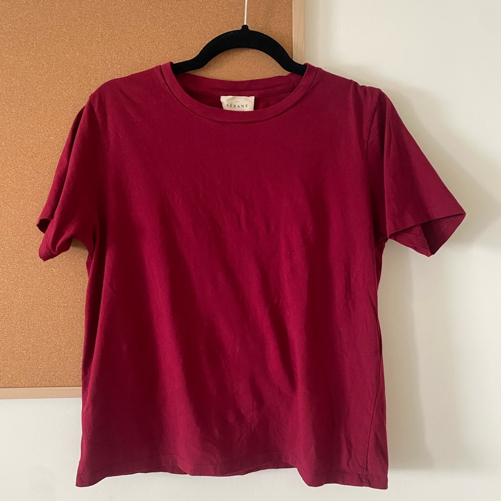 Sezane Short Sleeve Tee in Deep Red